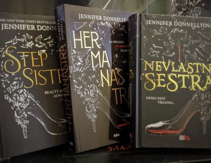 Giveaway: Stepsister in Spanish, Czech, and UK English!
